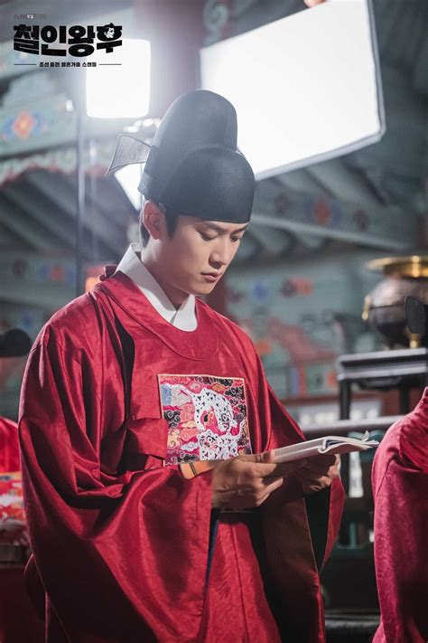 Potret Pemeran 'Mr. Queen' Dibalik Layar, Totalitas Hingga Akhir | VIU