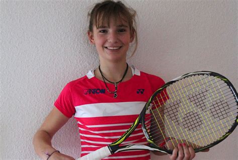 Simona halep page on flashscore.com offers livescore, results, fixtures, draws and match details. Mara Guth des UTHC Nummer 1 in der Deutschen Rangliste U12 ...