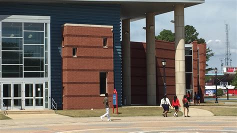 Delaware State University shooting: 2 students injured on campus