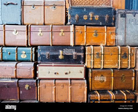 Stacked Suitcase Hi Res Stock Photography And Images Alamy