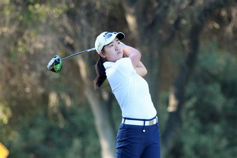 Rose Zhang Takes First Round Lead