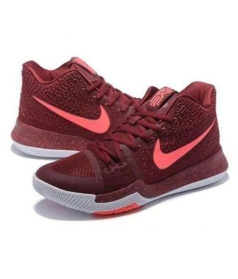 The kyrie 6 also boasts a reintroduced midfoot strap, which hasn't been featured since the kyrie 2. Nike KYRIE 3 IRVING Maroon Basketball Shoes - Buy Nike ...