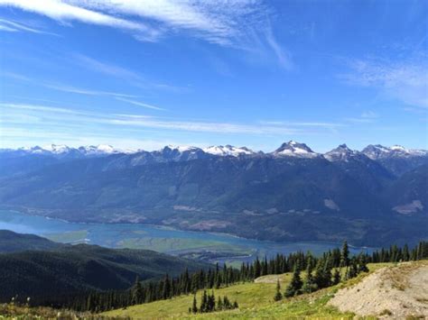 18 Best Things To Do In Revelstoke British Columbia Off Track Travel