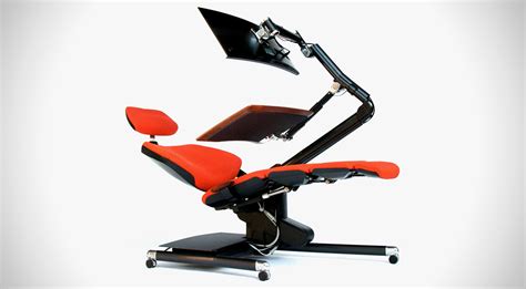 An uncomfortable recliner chair can often be fixed by making a few adjustments. Altwork Reclining Desk WorkStation