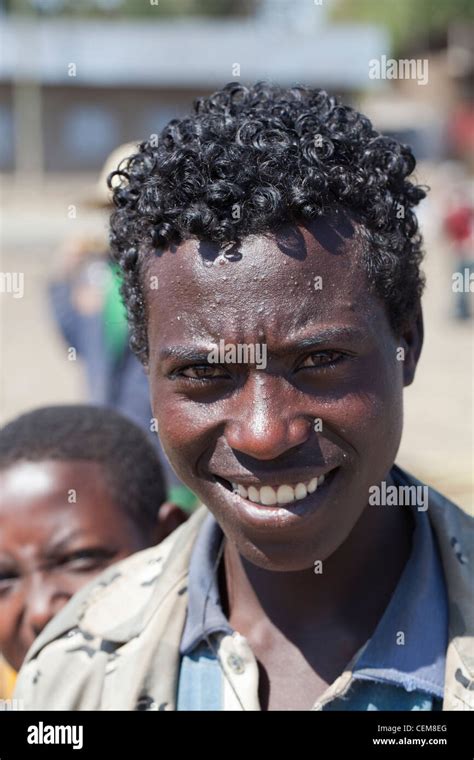 Ethiopian Hair Style Hi Res Stock Photography And Images Alamy