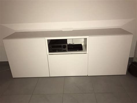 Saturn und media markt setzen großgeräte an der haustür ab, in mehrfamilienhäusern wird die ware an die wohnungstür geliefert. IKEA Besta TV Möbel | Kaufen auf Ricardo
