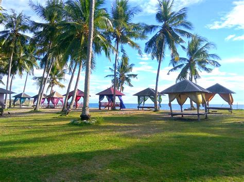 Dengan ketinggian 2100 meter dpl, kita bisa menyaksikan panorama pagi. Pantai Lowita Pinrang di Sulawesi | Akbar Post