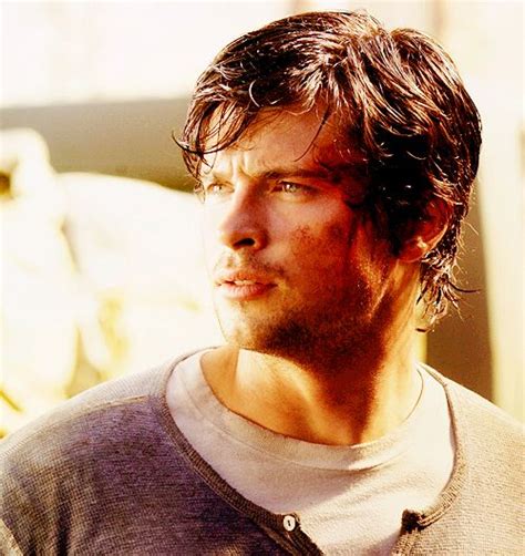 Just Started Watching Smallville Again From The Beginning Ahhhh I Love This Show Tom Welling