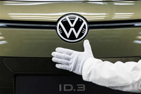 Bild Zu So Sehr Schwächelt Die Vw Kernmarke Volkswagen Will Sparen