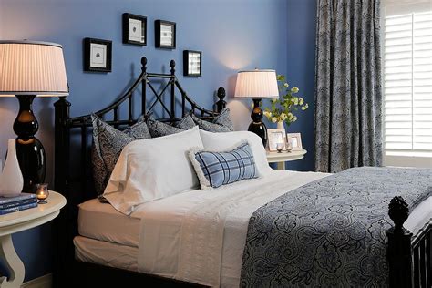 Refined New Twist Trendy And Dashing Interiors In Blue And Black Decoist