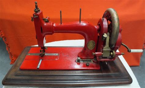 Pfaff Antique Cast Iron Manual Sewing Machine Catawiki