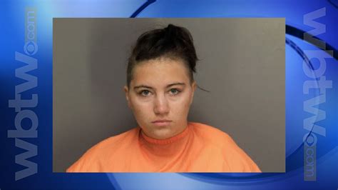 Fcso Woman Allegedly Lured Victims To A Motel To Rob Them Wbtw