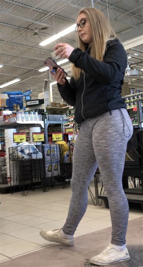 Teen Shopping With Her Mom Spandex Leggings And Yoga Pants Forum