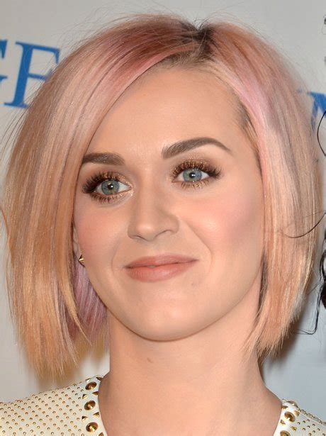 8 katy perry goes for a short blonde crop 20 of katy perry s best hairstyles capital