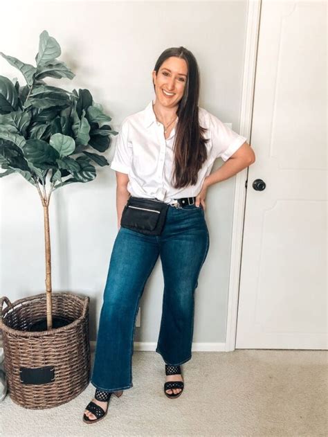 4 Ways To Style A Belt Bag Upstyle