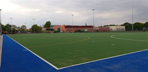3000 bonbons ( santas bad day ). Baarle krijgt in 2020 een eigen hockeyveld | Baarle-Hertog ...
