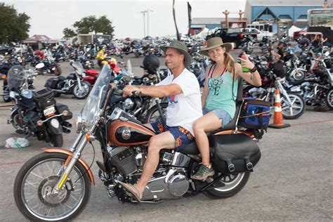 American Legion Riders Say They Were Harassed By Staff At Michigan Dave