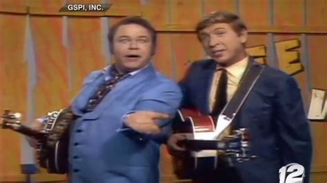 Texomans Remember Country Music Legend Hee Haw Host Roy Clark