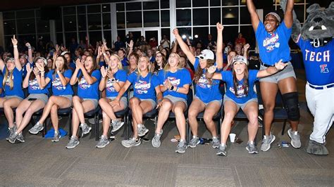 Lady Techsters Softball Team Leaves For Ncaa Regionals In Baton Rouge