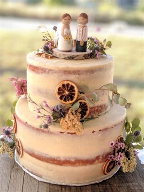We explore your different wedding cake options and what cake fillings you can add to jazz it up! Waw wee: Best Filling In Wedding Cake - Lemon Raspberry Cake with Raspberry Buttercream ...