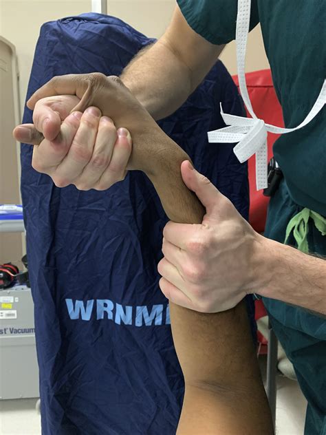 Closed Reduction Techniques for Distal Radius Fractures and Appropriate