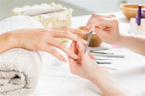 12 Different Types Of Manicures