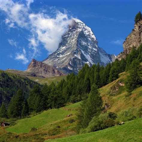 Pin By Sarah Ann Micheal Rose On Mountains And Volcanos Matterhorn