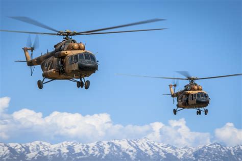 Nato Refurbishes Afghan Mi 17 Helicopters As Transition To Black Hawk