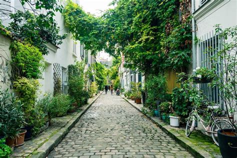 Your Neighborhood Guide To The 14th Arrondissement Of Paris