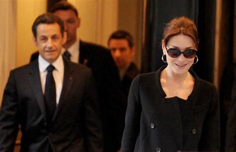 Nicolas sarkozy a été condamné à trois ans de prison, dont un ferme, lundi 1er mars, dans l'affaire des écoutes. French President Nicolas Sarkozy and wife Carla Bruni's visit to Barack Obama in the US