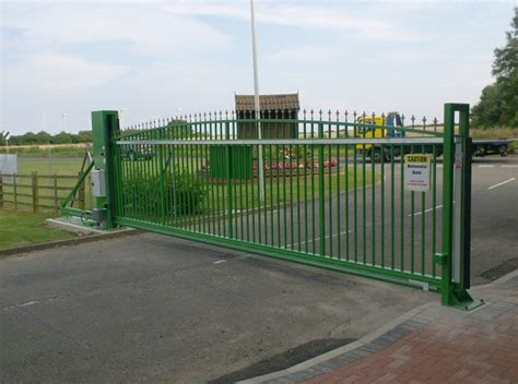Remote control telescopic sliding gate classical aluminium alloy folding hsg61b features: Automatic Sliding Security Gates Up To 8.0m by Newgate (Newark) Ltd