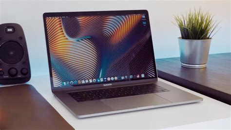 Spesifikasi Macbook Pro Touch Bar 15 Mlh42 2016 Jenismac