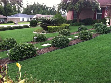 And lawn care customer service look no further than our team. Savannah, GA Lawn care service project gallery