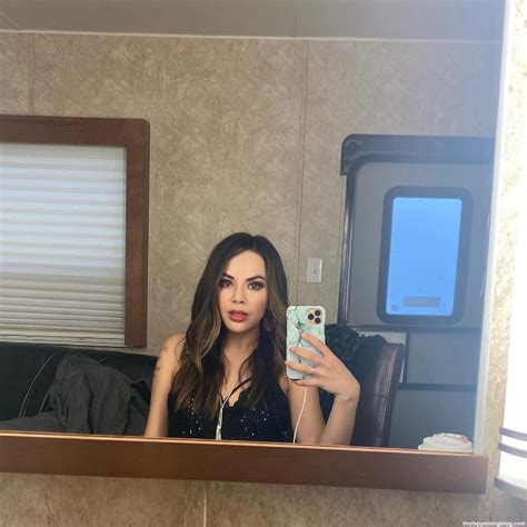 Janel Parrish Nude Sexy 21 Photos TheFappening