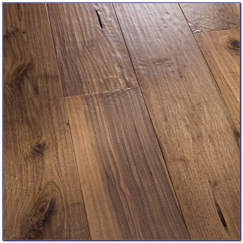 Bringing A Natural Feel To Any Room With Hand Scraped Wood Look