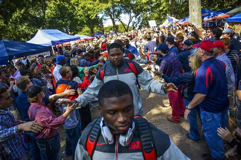 Tailgating Goes Above And Beyond At The University Of Mississippi The