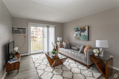 This 3 bedroom apartment in newark nj is for rent at 1450. Liberty Square Apartment Homes For Rent in Newark, DE ...