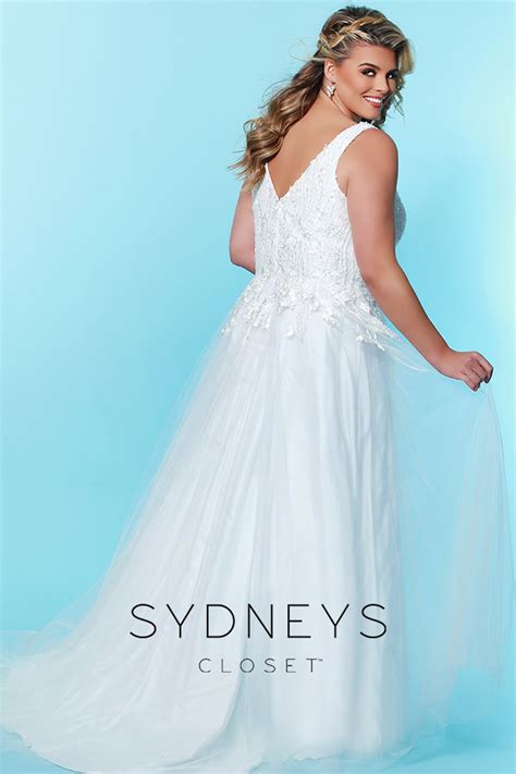 We have a sample sale selection in store permanently, if you are interested in any of the dresses listed below please call to there is only 1 sample sale per dress. Sydney's Closet - SC5233 | Sara Loree's