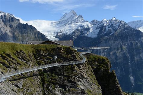 Cliff Walk Above Grindelwald In The Swiss Alps Worth The Risk