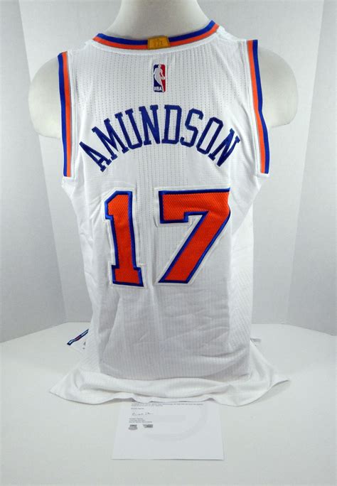 Authentic new york knicks jerseys are at the official online store of the national basketball association. 2015-16 New York Knicks Lou Amundson #17 Game Used White ...
