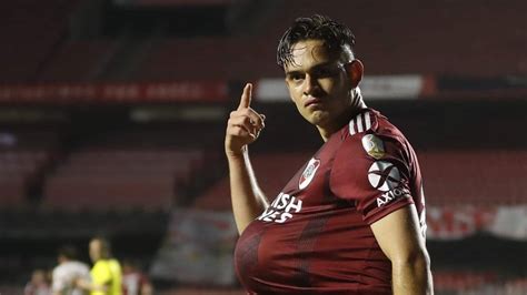 El partido será a las 19:45 y se jugará en el estadio monumental. A qué hora juega River hoy su partido de Copa Libertadores ...