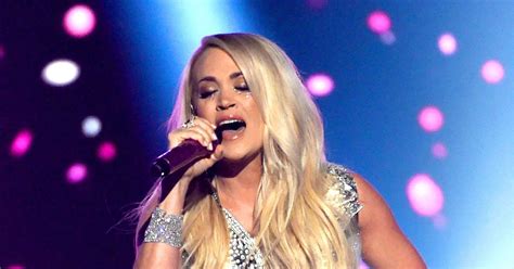 Carrie Underwood Weeps In New Cry Pretty Music Video