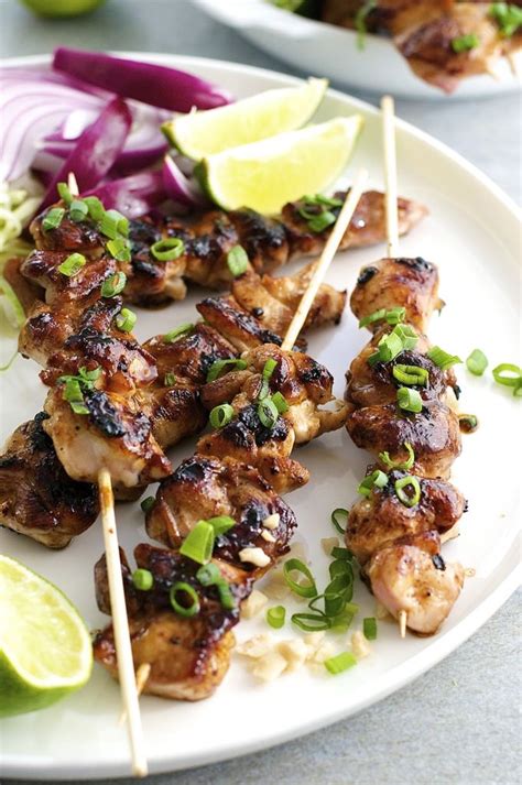 I had no food processor so i chopped the garlic, ginger and chilli finely. Satay Chicken with Peanut Sauce (Indonesian/Bali) | Recipe ...