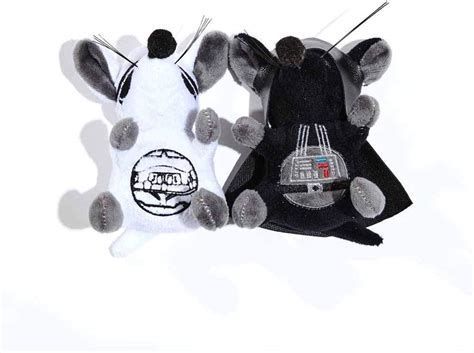 Star Wars Cat Toys That Are Purrfect For Your Pet