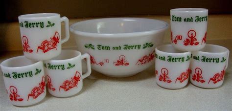 Tom And Jerry Christmas Punch Bowl 6 Mug Set Hazel Atlas Milk Glass