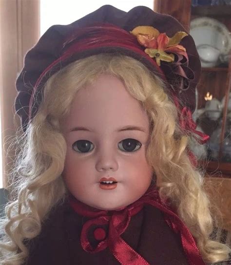 Pin By Rosemary Darlow On Antique Doll Pictures 3 Antique Dolls