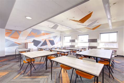 Haringey Sixth Form College — School Refurbishment — Rap Interiors
