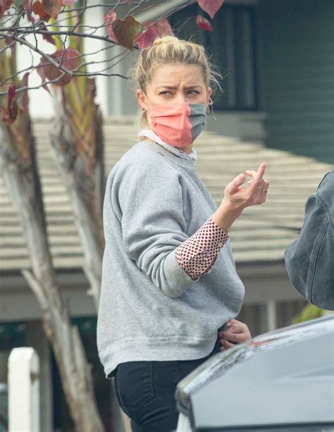 Джонни депп привлечет илона маска к иску против эмбер херд. AMBER HEARD Out in San Diego 01/06/2021 - HawtCelebs
