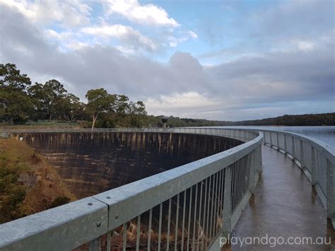 It was completed in 1903 and was a revolutionary engineering feat for it's. Whispering Wall - Barossa Reservoir | Williamstown ...