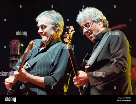 Graham Gouldman Songwriter Hi Res Stock Photography And Images Alamy